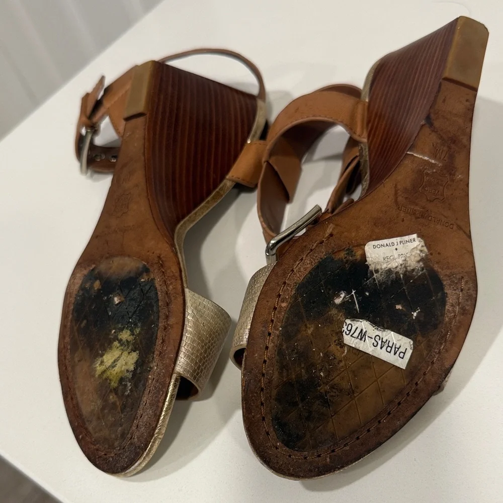 Donald J. Pliner Metallic and Tan Sandals